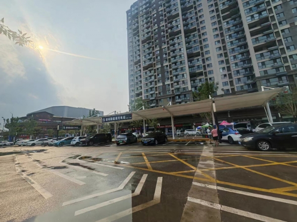 新能源汽车充电桩费用开始上涨的原因是什么？