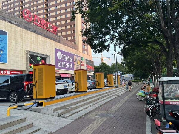 康姆勒新能源为您解答：快充，会对电池造成伤害让续航减少吗？