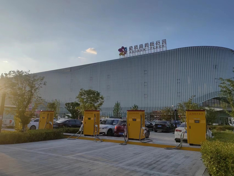 康姆勒新能源快速充电站：重卡换电互联互通的未来发展趋势