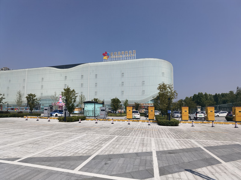 康姆勒直流快充充电桩：充电桩会替代传统加油站吗？