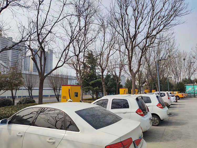 规范充电设施建设运行 消除充电安全隐患