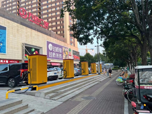 康姆勒新能源汽车充电桩：车网互动（V2G）发展的机遇、挑战及建议​