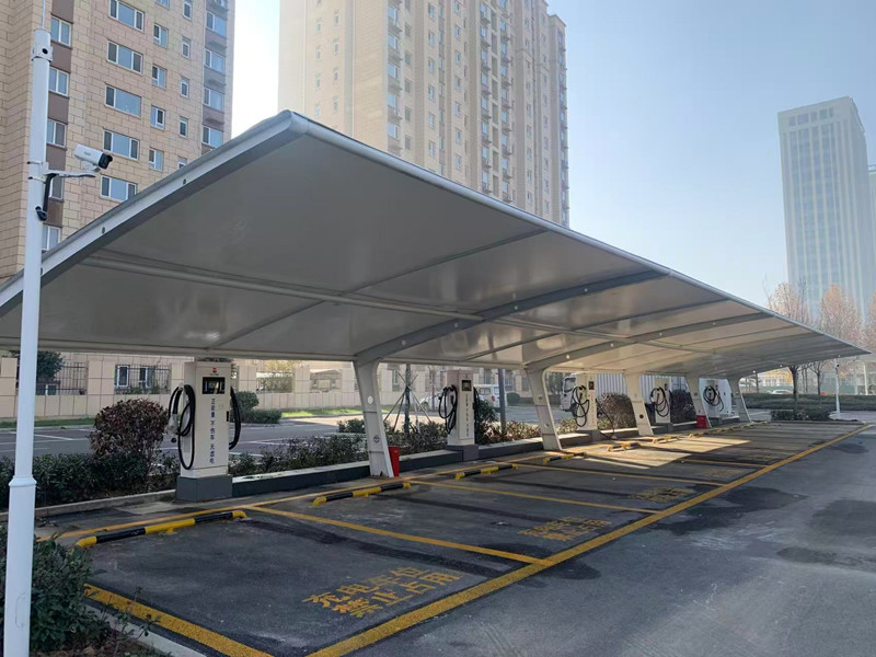 康姆勒直流充电桩:提升服务区充电车位占比!鼓励优先建设超充、快充设施!