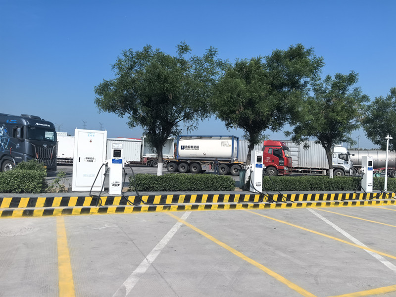 高速服务区直流充电站设备供应商康姆勒:山东省消协发布《新能源汽车充电桩安装消费指南(2026年版)》